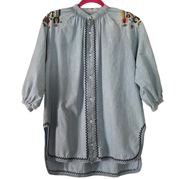 Lucky Brand chambray button down peasant shirt with floral embroidery - Picture 2 of 10